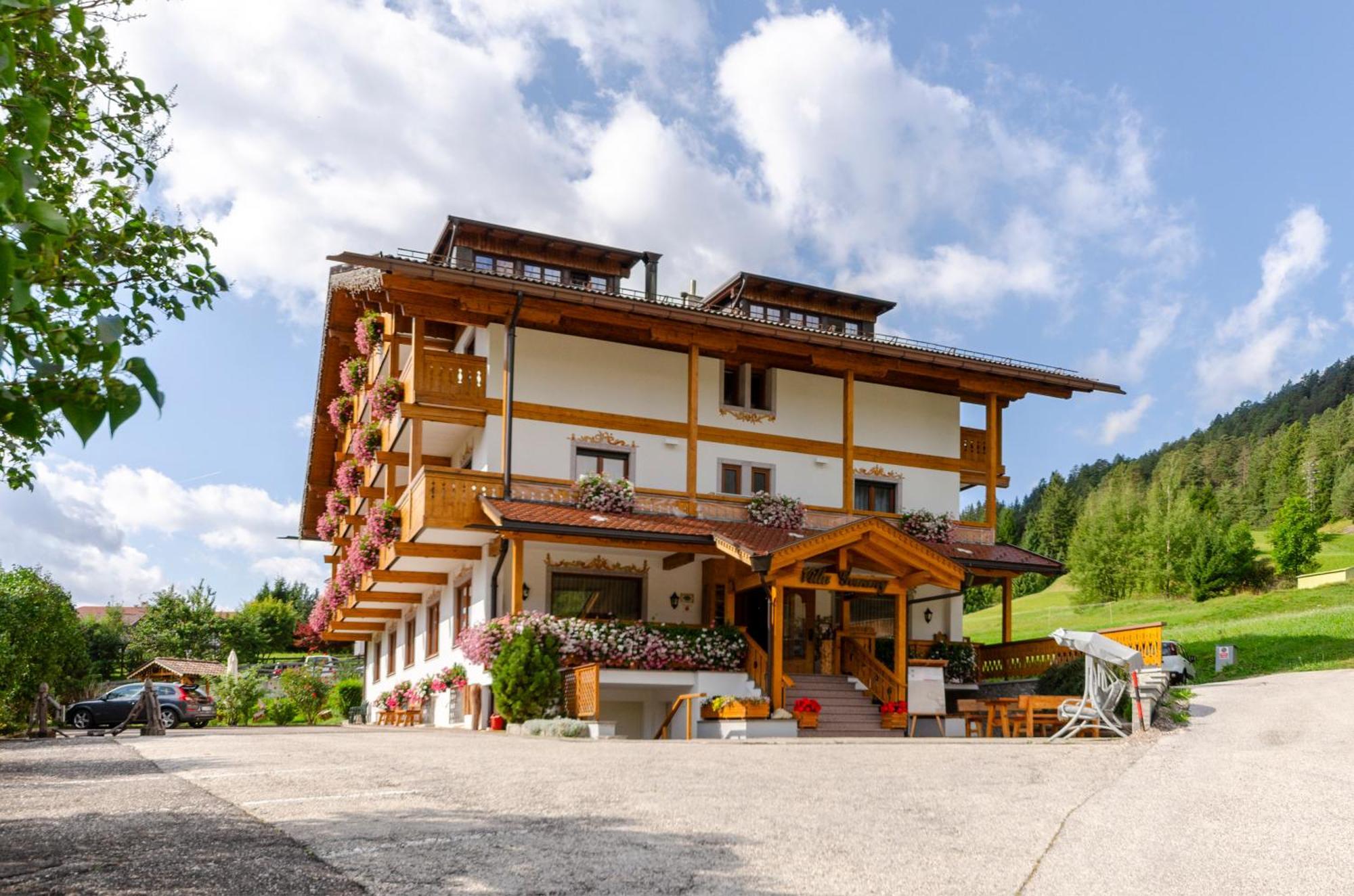 Villa Gemmy Pozza di Fassa Exterior foto